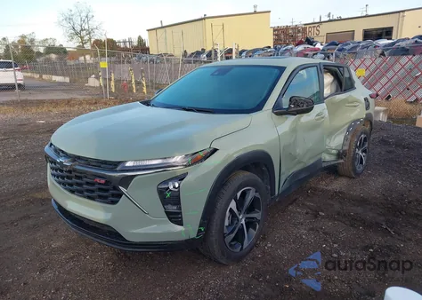 2024 Chevrolet Trax Fwd 1Rs z USA, uszkodzony, nr VIN KL77LGE2XRC155592